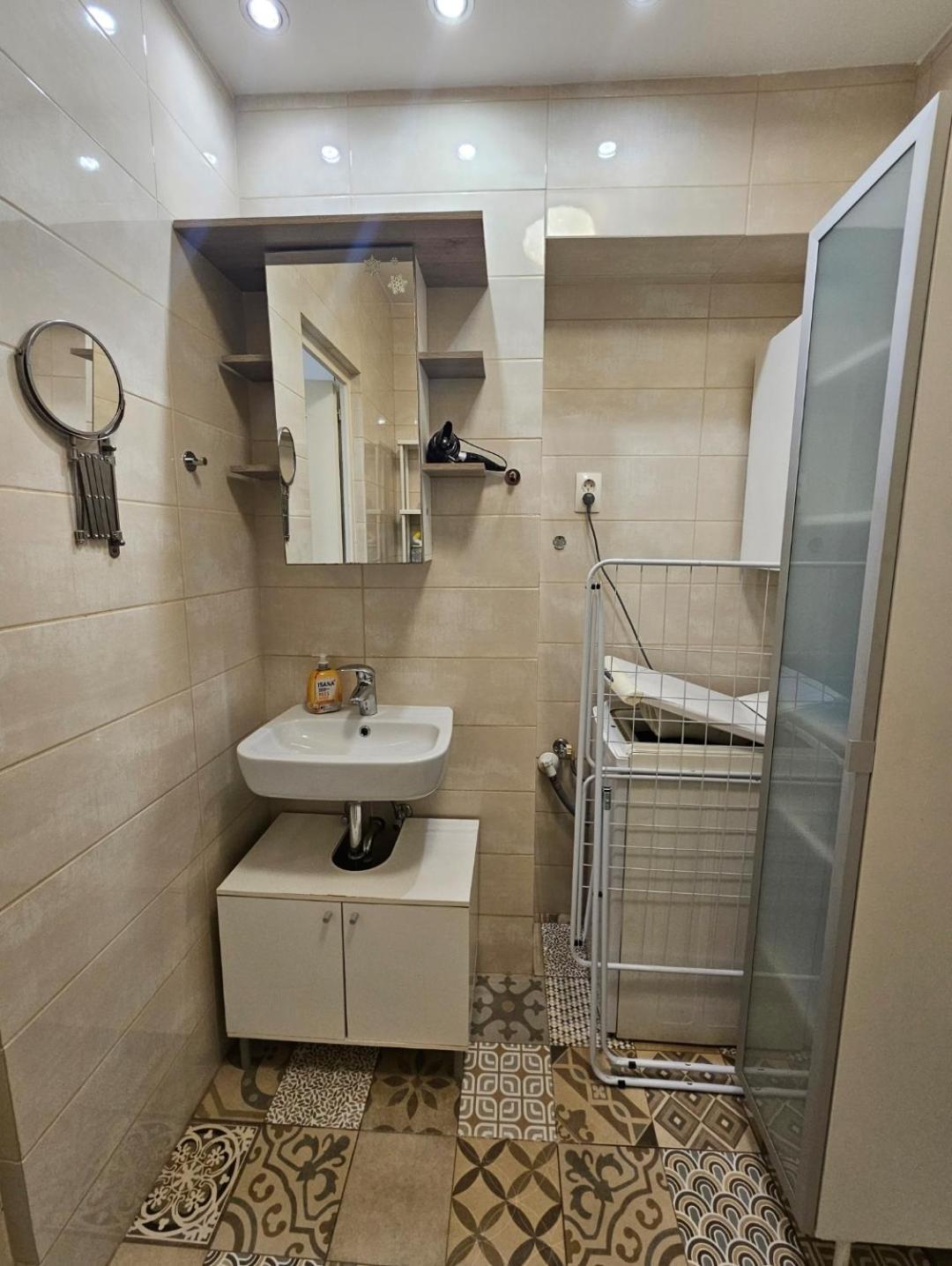 Smart Studio In The Heart Of Budapest Esterno foto